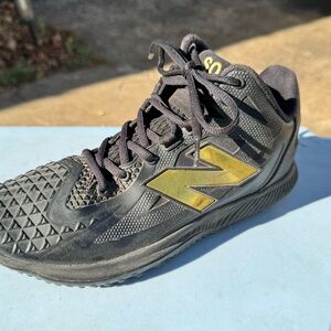 New Balance Men's Baseball Turf Shoes - Black and Gold